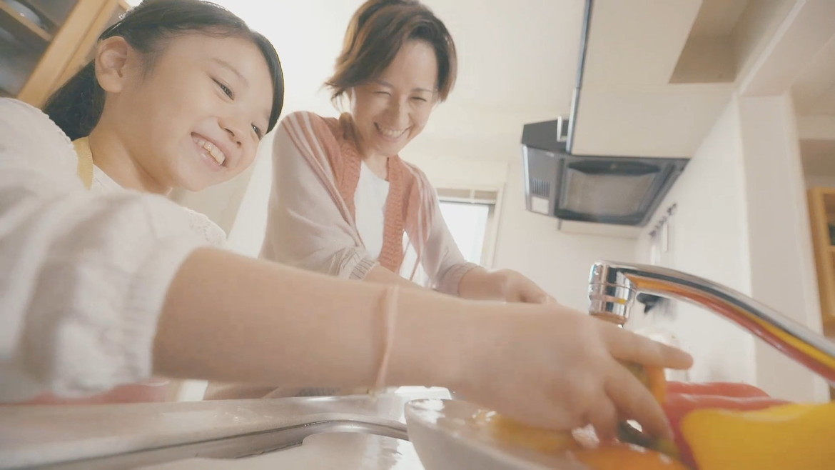 Original Co Ltd ももの花 ハンドクリーム 母娘三代 ももの花 篇 Light The Way Inc 株式会社ライト ザ ウェイ Original Co Ltd ももの花 ハンドクリーム 母娘三代 ももの花 篇 Light The Way Inc 株式会社ライト ザ ウェイ